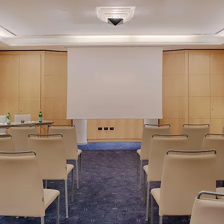 Hotel Nh Pontevecchio 4*