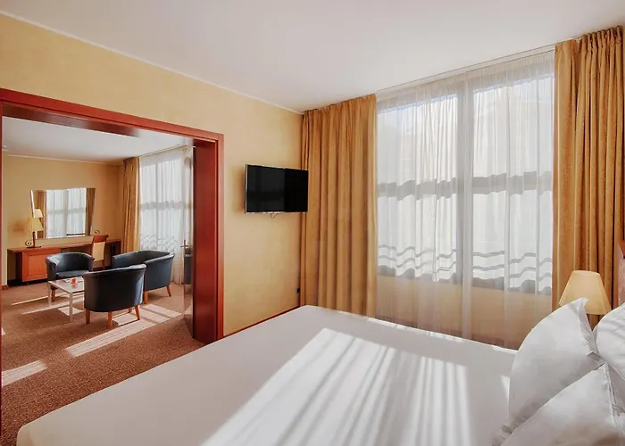 Hotel Nh Pontevecchio 4*
