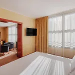 Ξενοδοχείο Nh Pontevecchio 4*