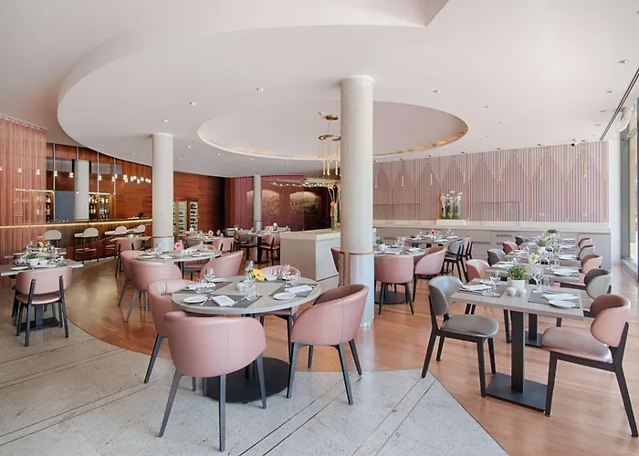 Nh Pontevecchio 4* Лекко