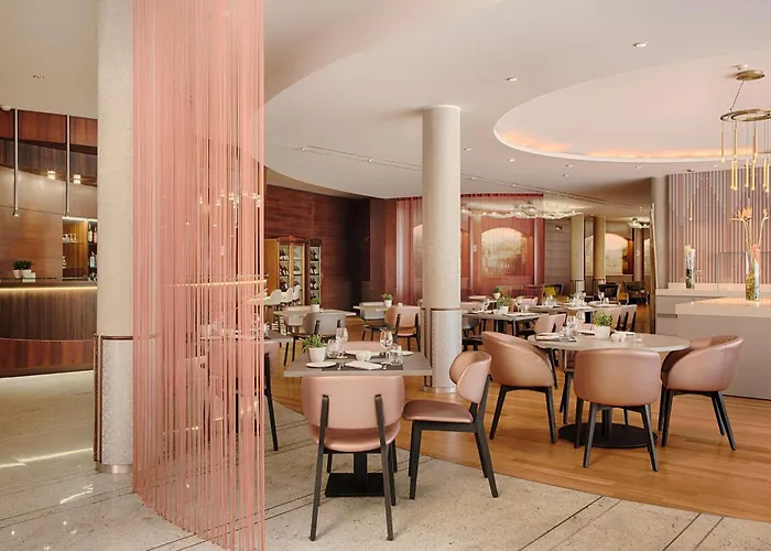 Nh Pontevecchio 4* Лекко