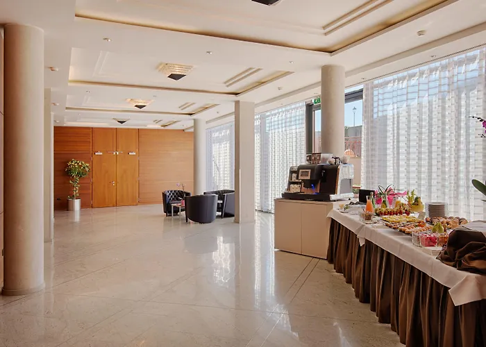 Nh Pontevecchio Hotell Lecco