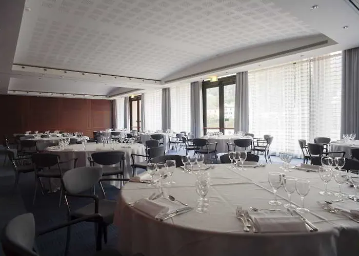 Hotell Nh Pontevecchio 4*