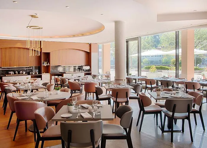 Hotell Nh Pontevecchio 4*