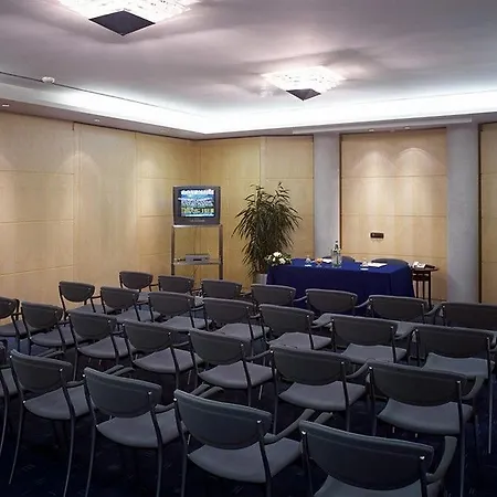 Nh Pontevecchio Otel 4*