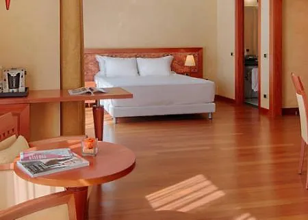 Otel Nh Pontevecchio 4*