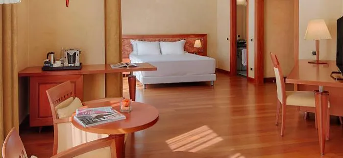 Hotel Nh Pontevecchio 4*